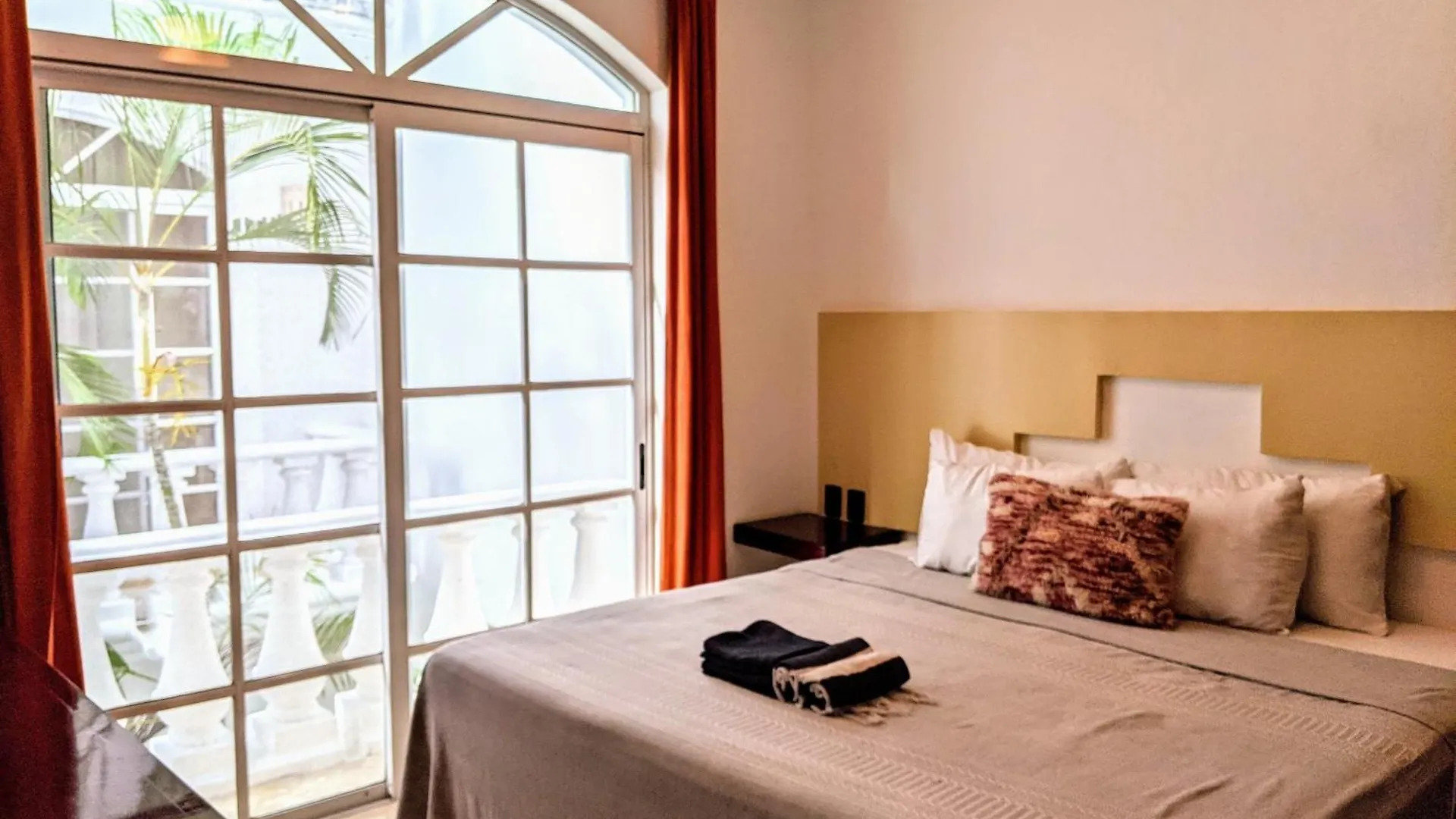 Apartment 6Br 2Kitchen @Beach And 5Th Ave Pool Fase1 16Max Playa del Carmen